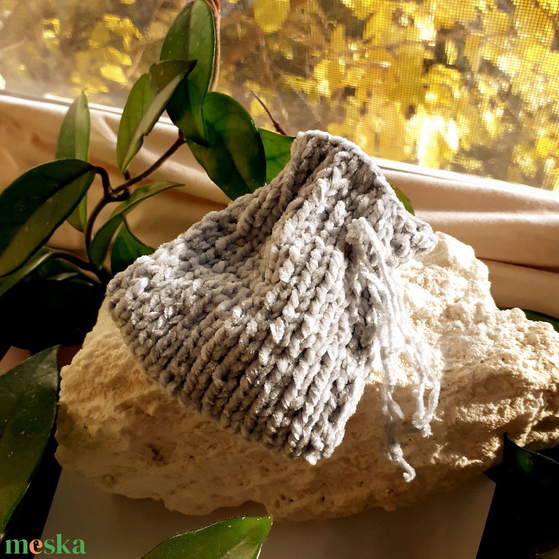 Puha szürke zsenília zsák  az otthonos gondoskodás hangja - otthon & életmód - dekoráció - spiritualitás - mala - Meska.hu