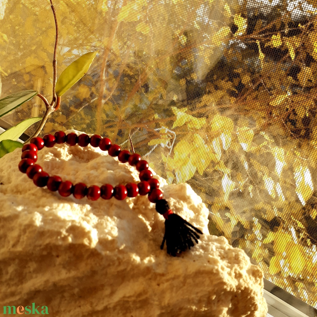 Bordó Lélekfény fa mala karkötő  a bátorságért - otthon & életmód - dekoráció - spiritualitás - mala - Meska.hu