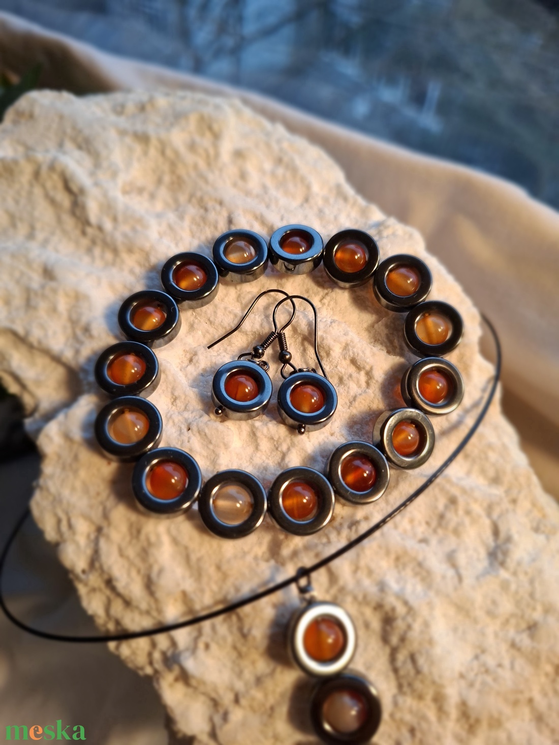 Hematit�Karneol ékszerszett - Parázsmag (karkötő + fülbevaló + medál) - ékszer - ékszerszett - Meska.hu