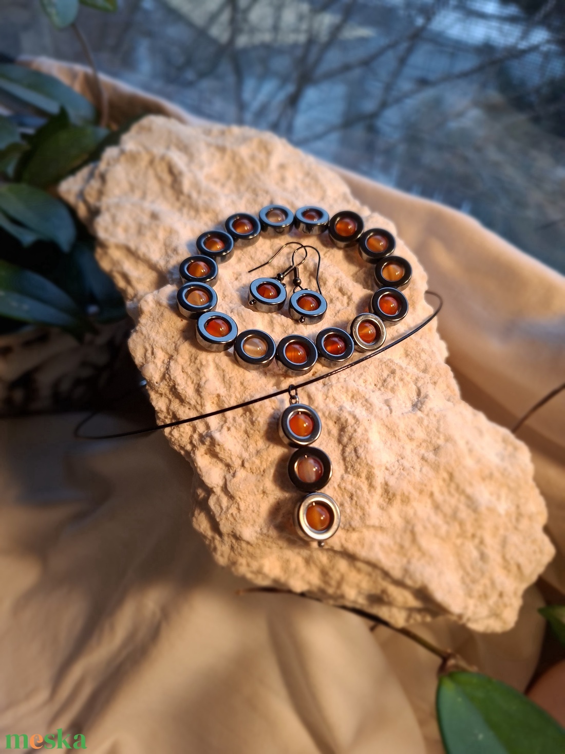 Hematit�Karneol ékszerszett - Parázsmag (karkötő + fülbevaló + medál) - ékszer - ékszerszett - Meska.hu