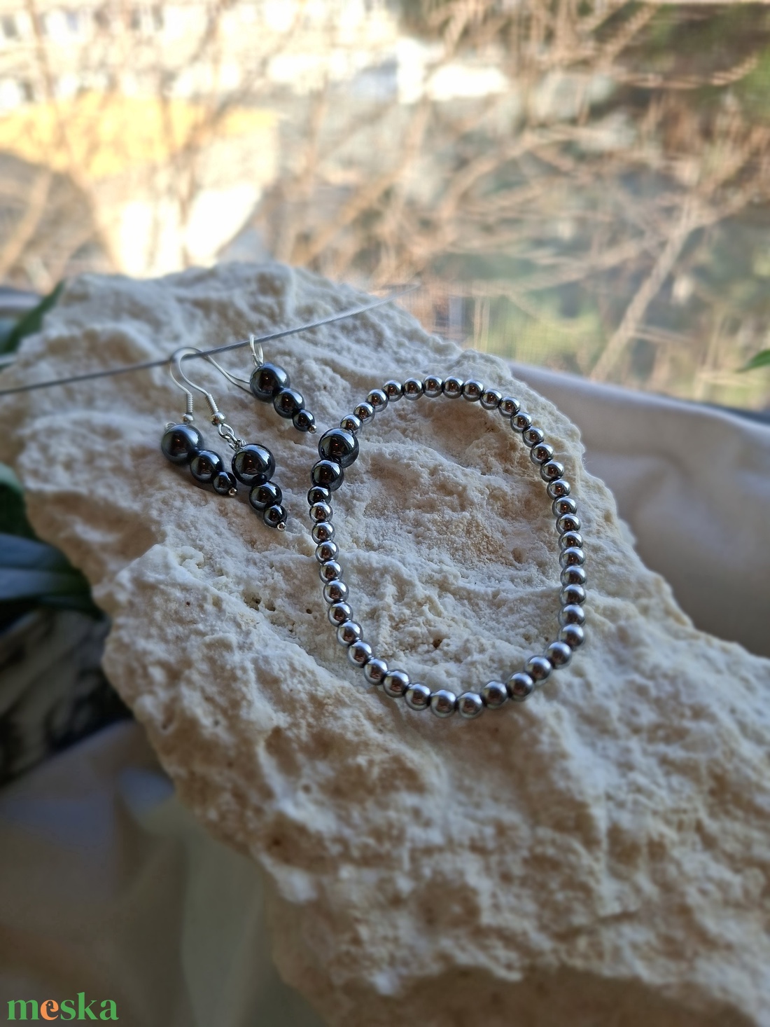 Hematit ékszerszett (karkötő, fülbevaló, medál) � Hófény - ékszer - ékszerszett - Meska.hu
