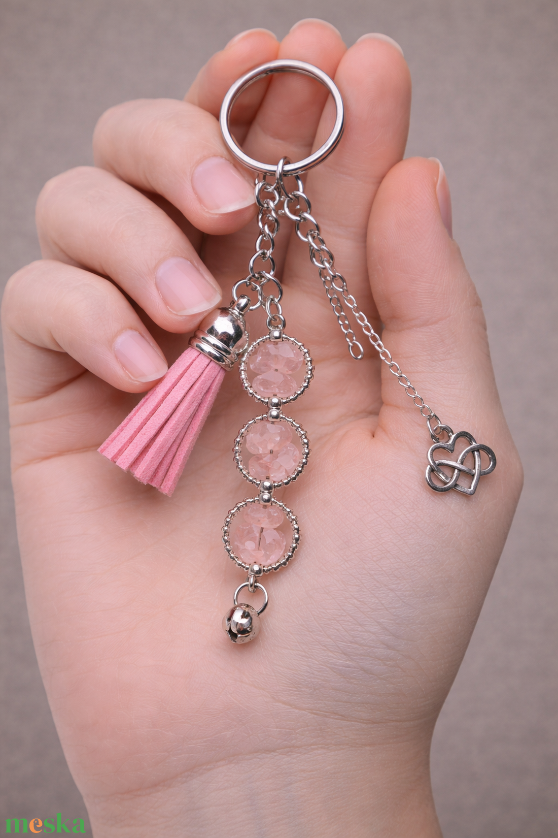 Ásvanyos kulcstartó medállal és bojttal  - táska & tok - kulcstartó & táskadísz - kulcstartó - Meska.hu