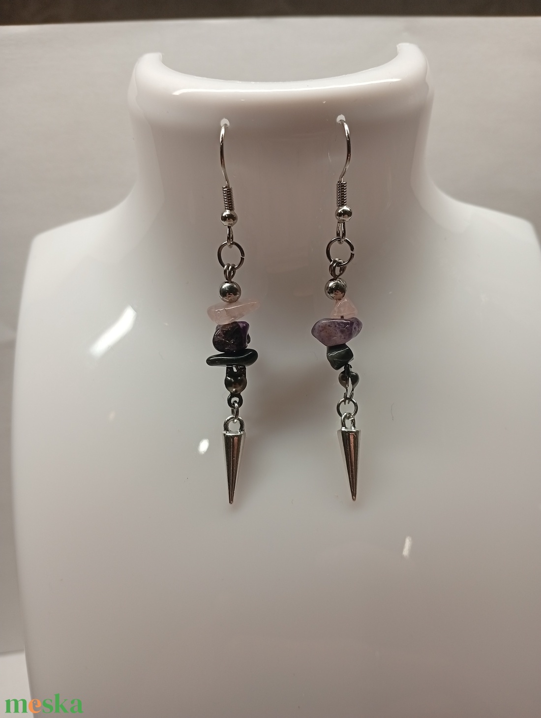 Ásványos lógó fülbevaló  - ékszer - fülbevaló - lógó fülbevaló - Meska.hu