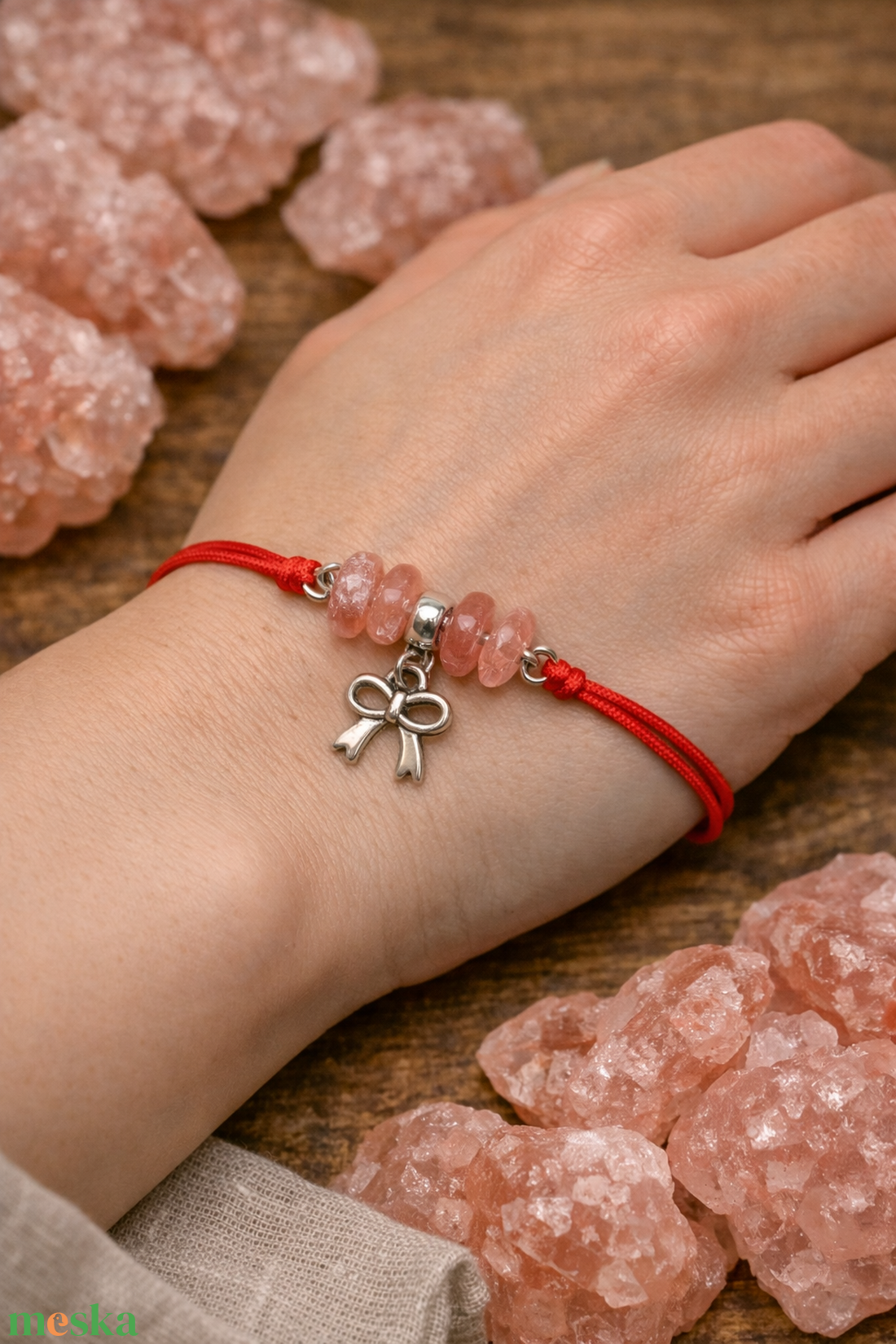 Ásványos karkötő medállal  - ékszer - karkötő - ásványkarkötő - Meska.hu