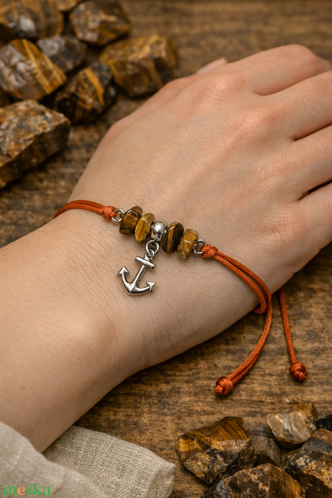 Ásványos karkötő medállal  - ékszer - karkötő - ásványkarkötő - Meska.hu