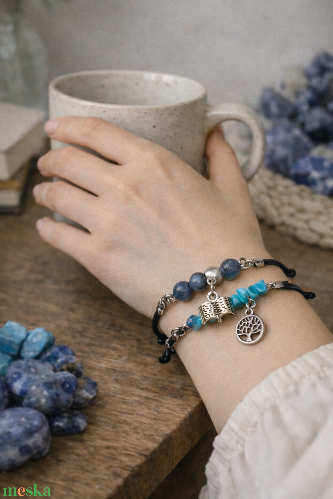 Ásványos karkötő medállal  - ékszer - karkötő - ásványkarkötő - Meska.hu