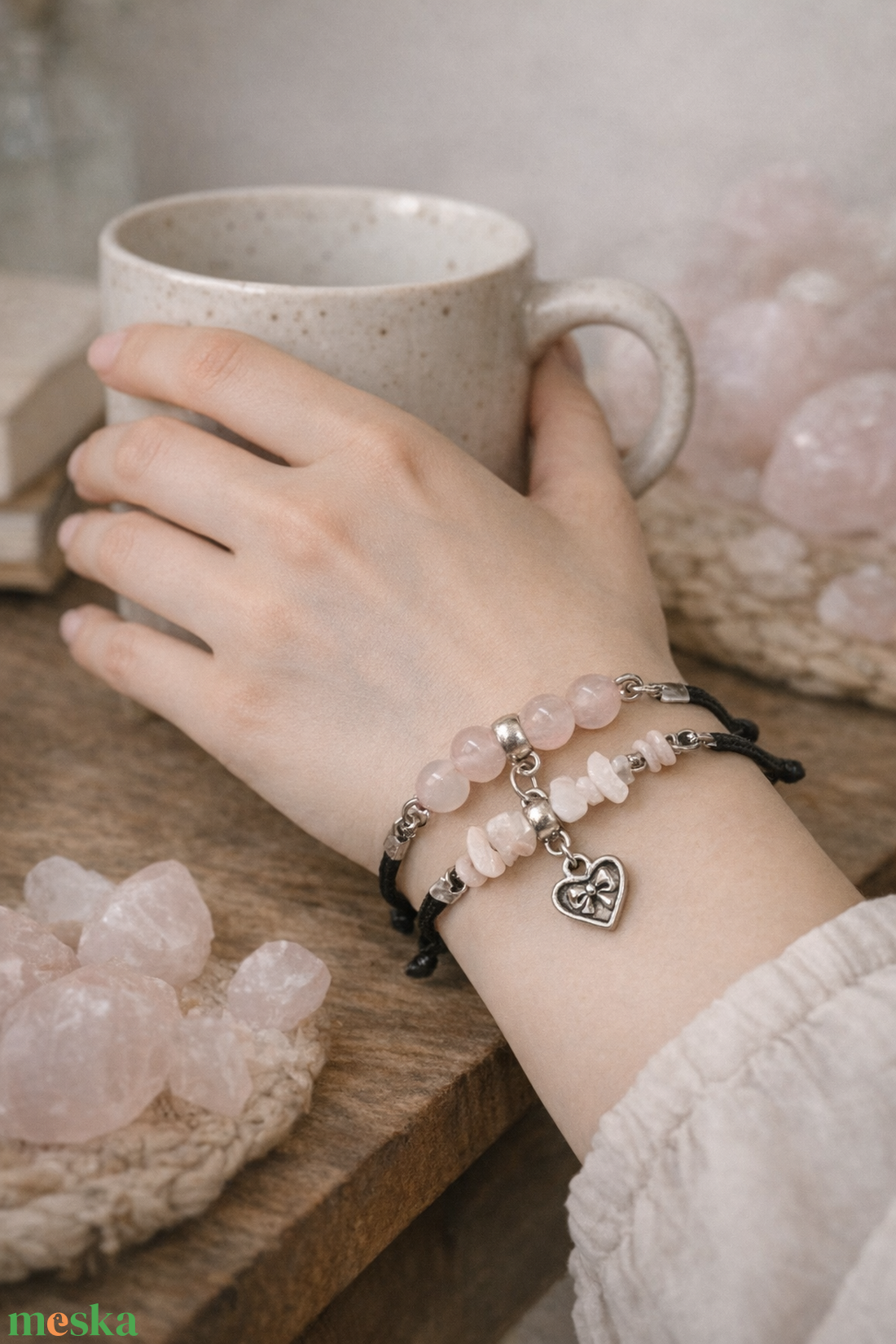 Ásványos karkötő medállal  - ékszer - karkötő - ásványkarkötő - Meska.hu