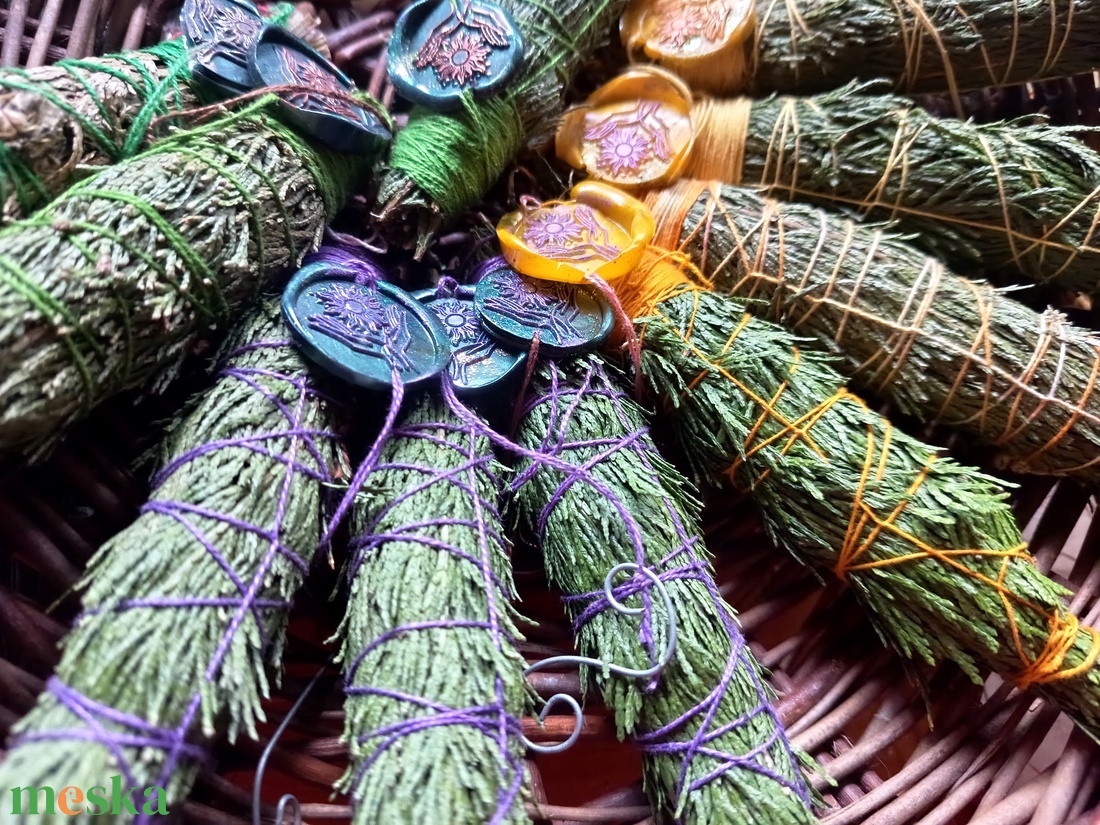 Cédrus füstölő - otthon & életmód - dekoráció - spiritualitás - füstölő és füstölőtartó - Meska.hu