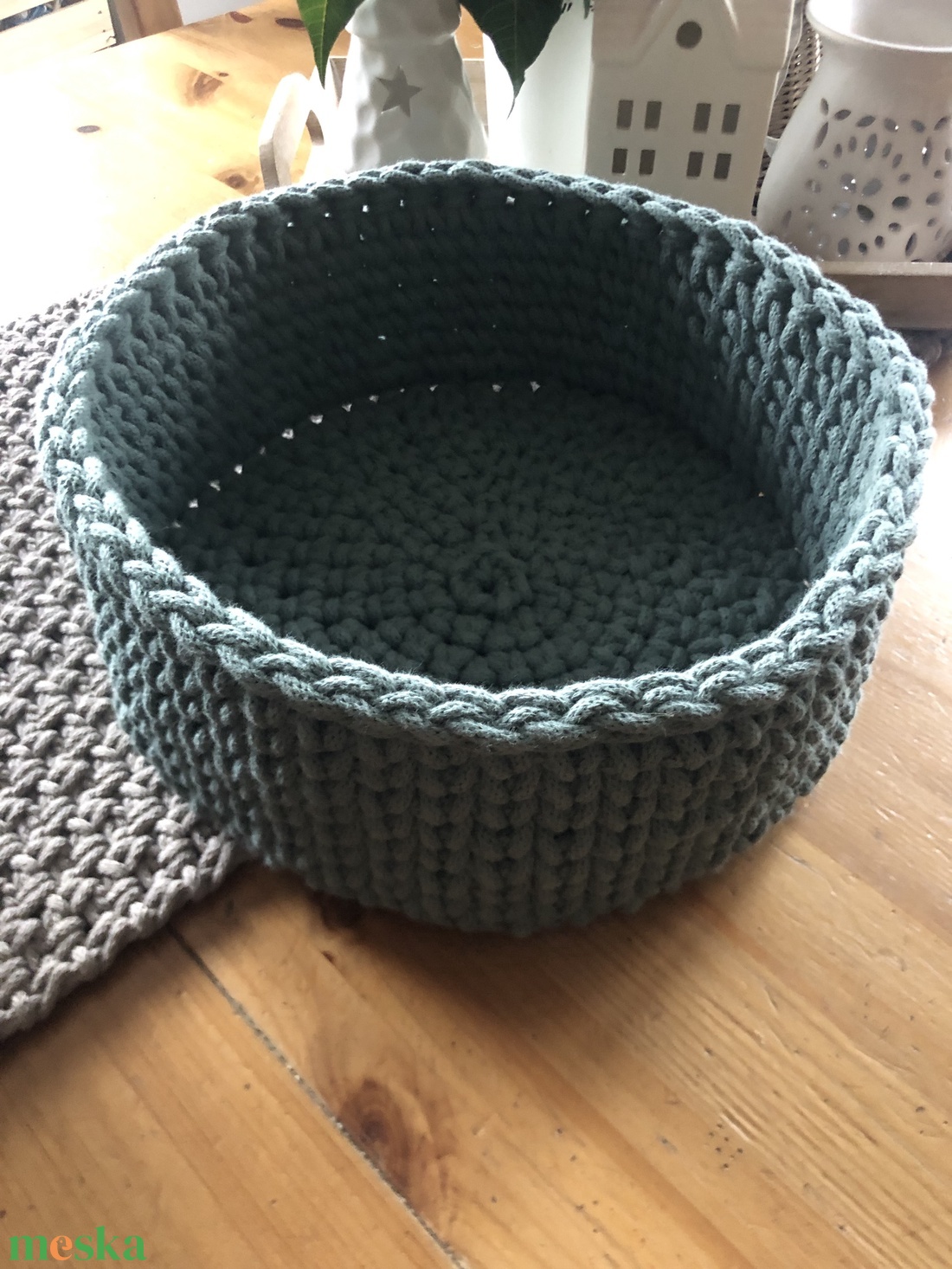 Horgolt kosár - otthon & életmód - dekoráció - asztal és polc dekoráció - horgolt & csipketerítő - Meska.hu