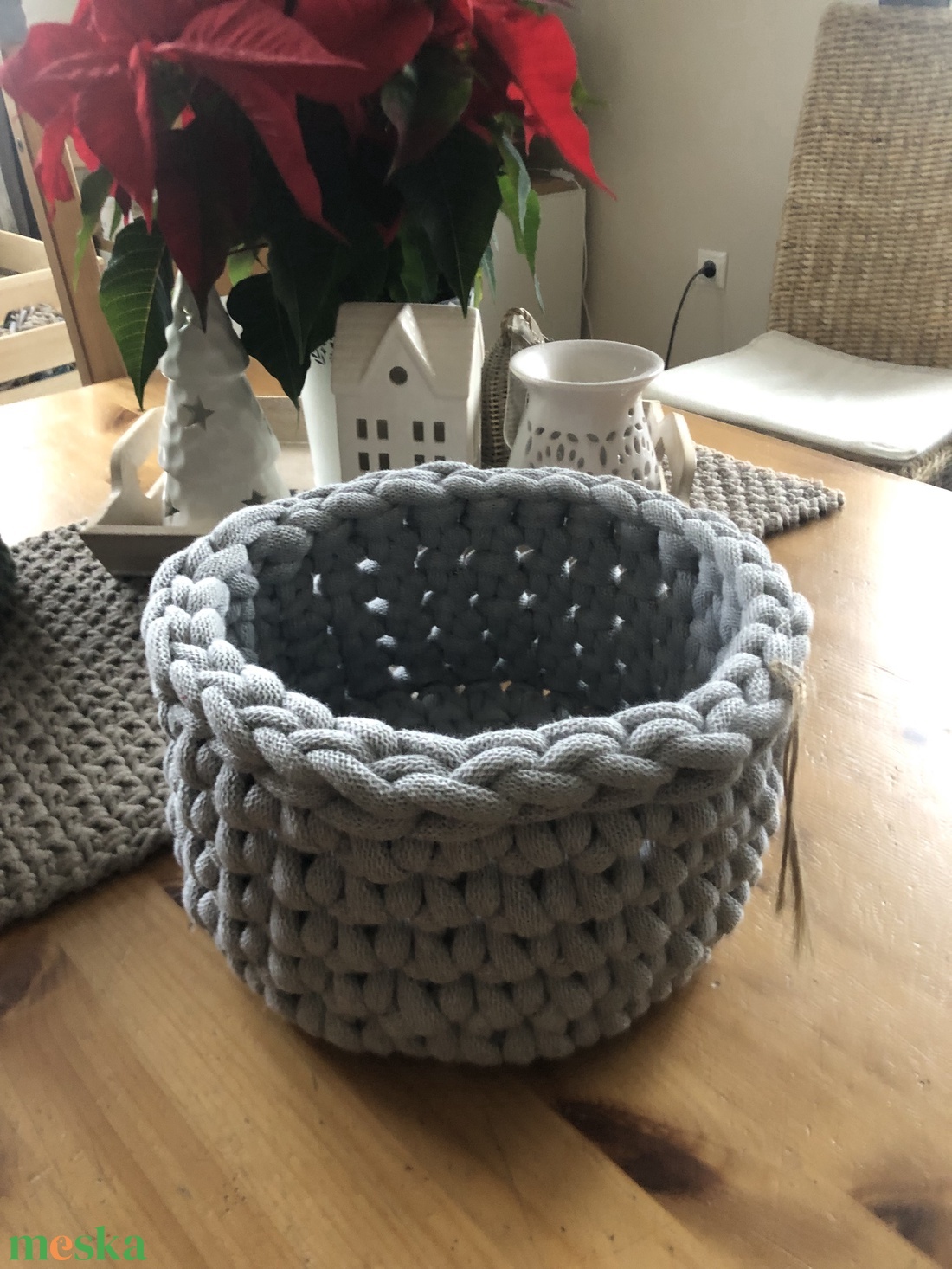 Horgolt kosár  - otthon & életmód - dekoráció - asztal és polc dekoráció - horgolt & csipketerítő - Meska.hu