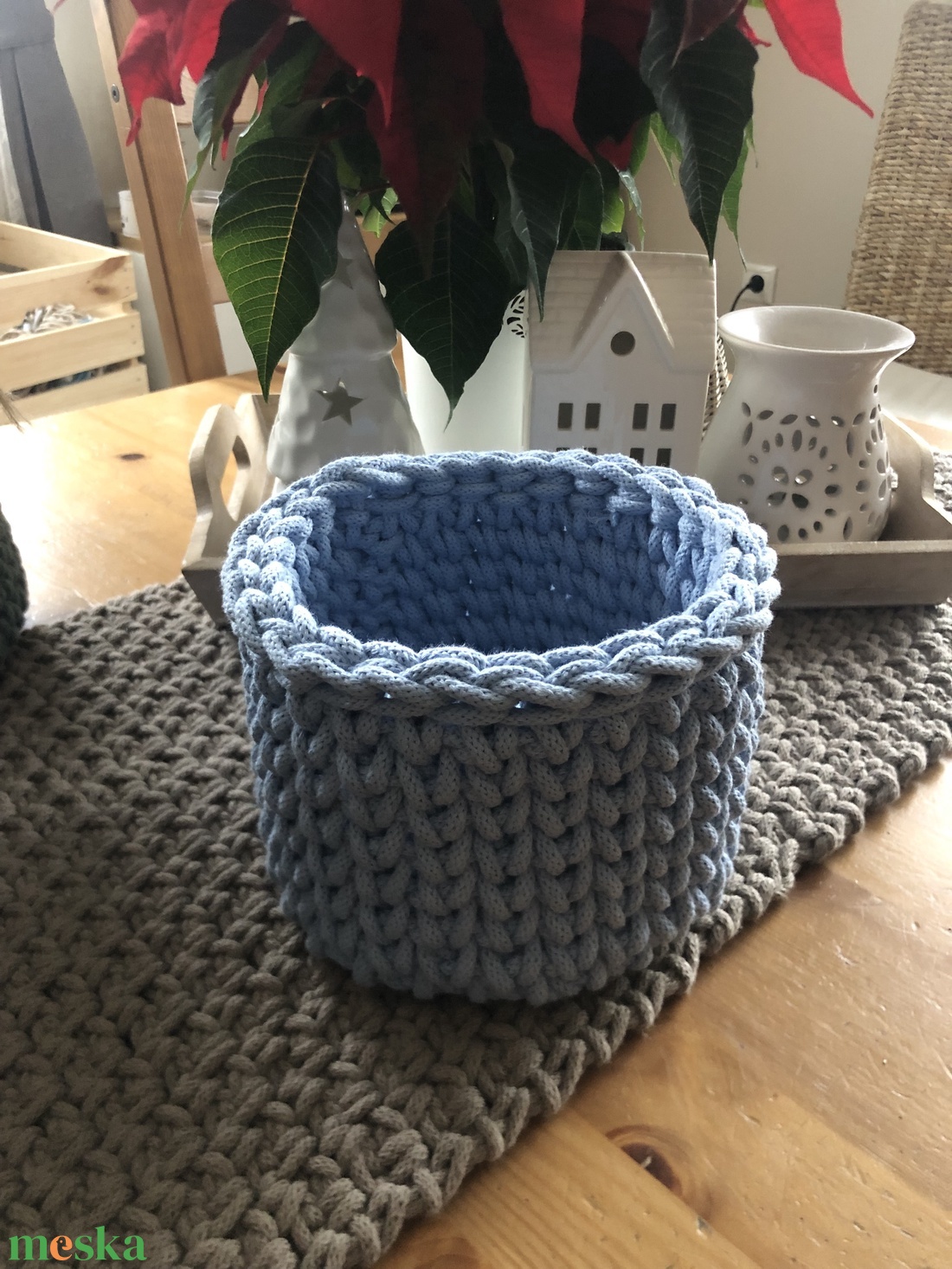 Horgolt kosár  - otthon & életmód - dekoráció - asztal és polc dekoráció - horgolt & csipketerítő - Meska.hu