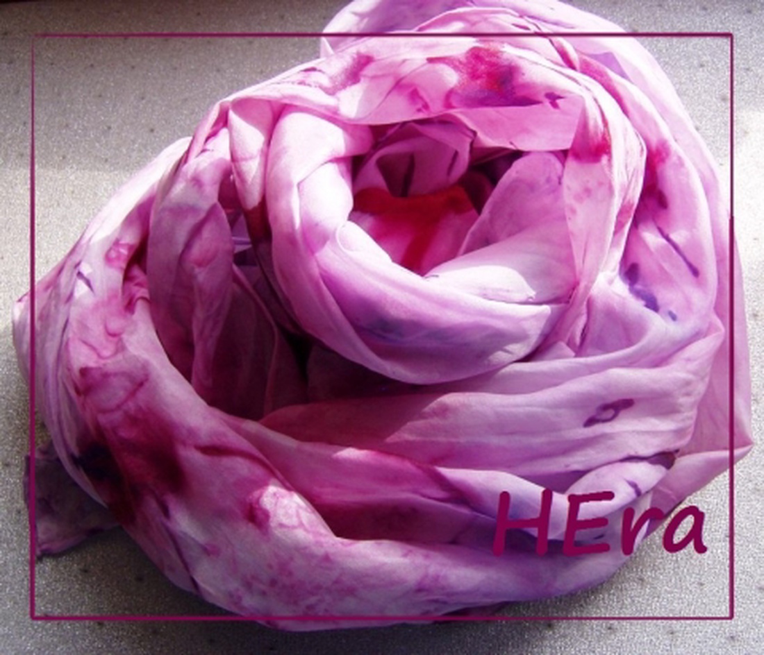 Áfonya hernyóselyem stóla -  - Meska.hu