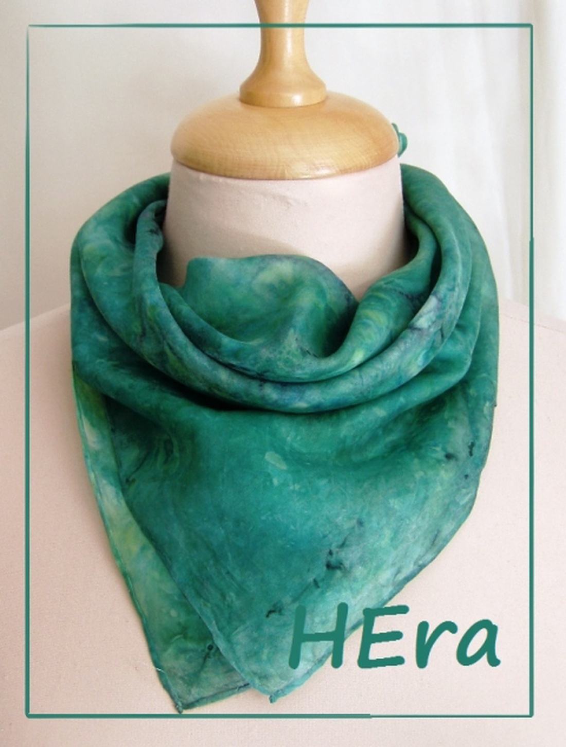 Zöld hernyóselyem kendő -  - Meska.hu