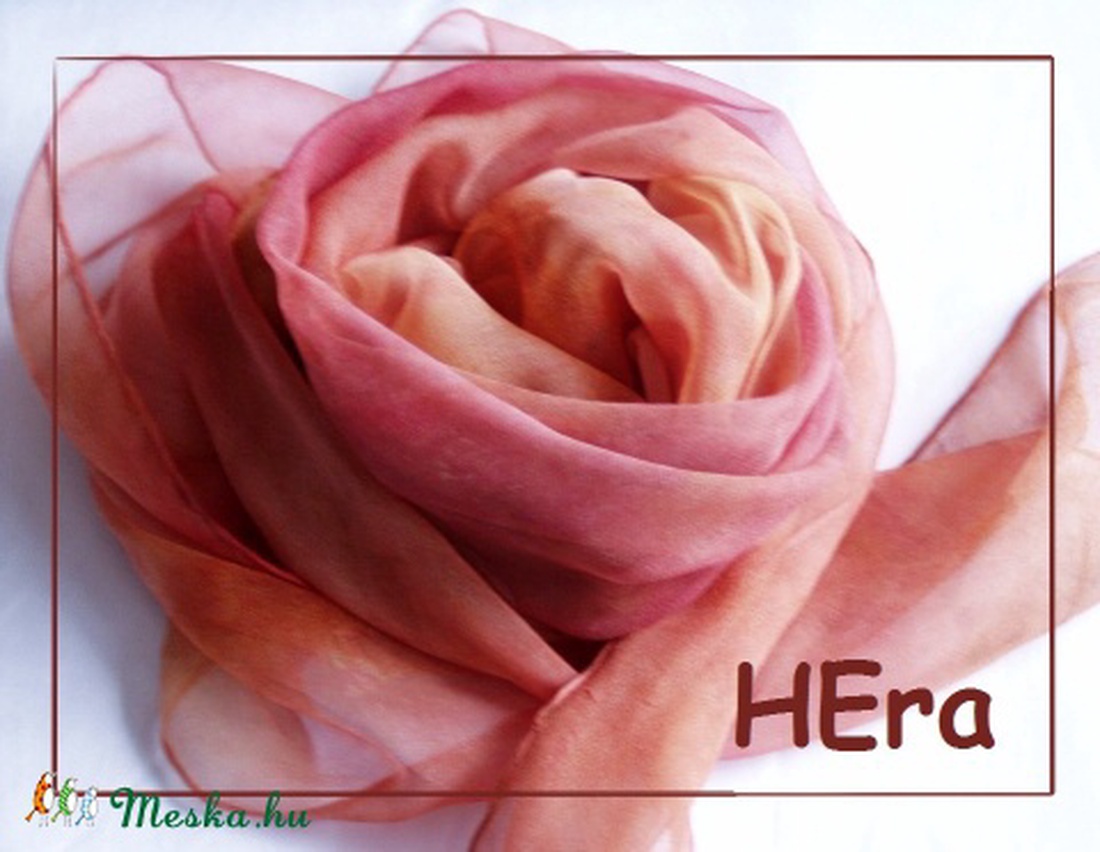 Hagymácska hernyóselyem kendő -  - Meska.hu