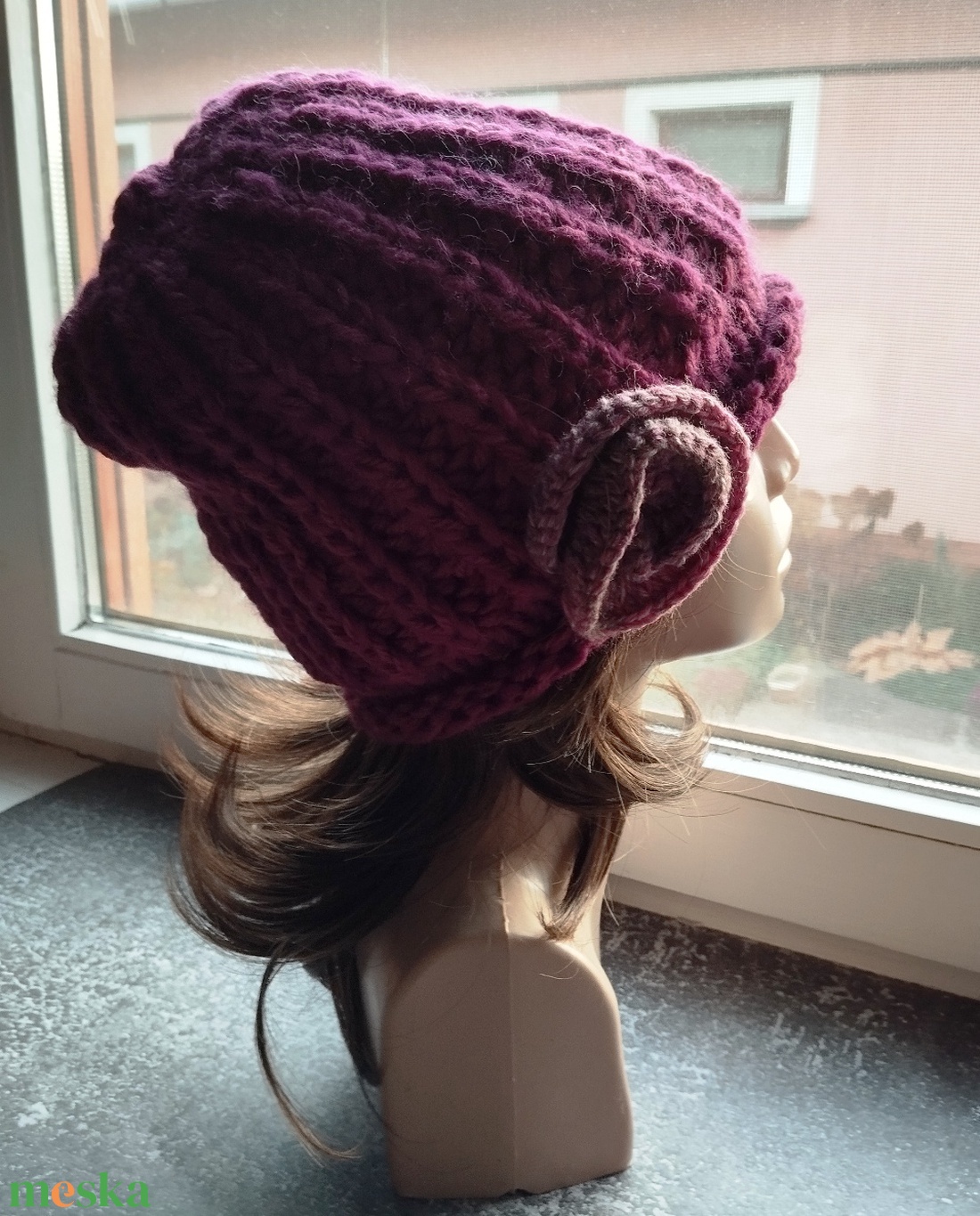 Bíbor vastag öko gyapjú női sapka kötött laza slouchy virággal - ruha & divat - sál, sapka, kendő - sapka - Meska.hu Bíbor vastag öko gyapjú női sapka kötött laza slouchy virággal - ruha & divat - sál, sapka, kendő - sapka - Meska.hu