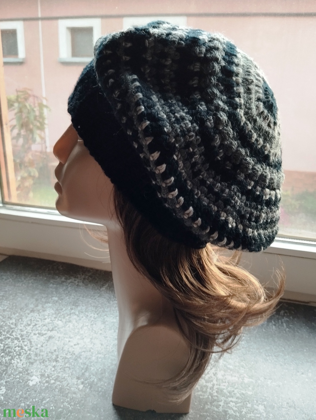 Fekete szürke laza női barett sapka horgolt boho slouchy öko gyapjúból - ruha & divat - sál, sapka, kendő - sapka - Meska.hu Fekete szürke laza női barett sapka horgolt boho slouchy öko gyapjúból - ruha & divat - sál, sapka, kendő - sapka - Meska.hu