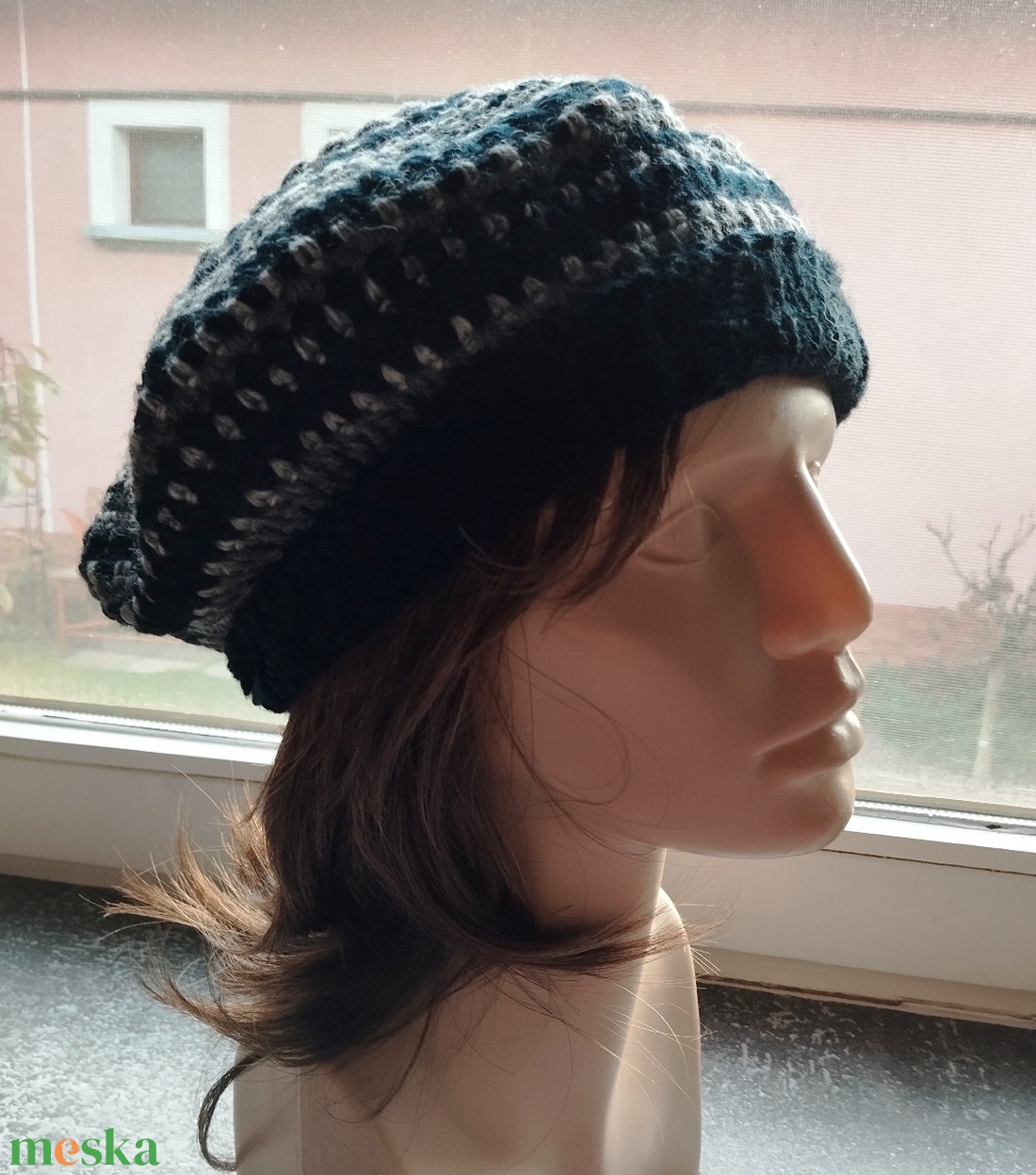 Fekete szürke laza női barett sapka horgolt boho slouchy öko gyapjúból - ruha & divat - sál, sapka, kendő - sapka - Meska.hu Fekete szürke laza női barett sapka horgolt boho slouchy öko gyapjúból - ruha & divat - sál, sapka, kendő - sapka - Meska.hu