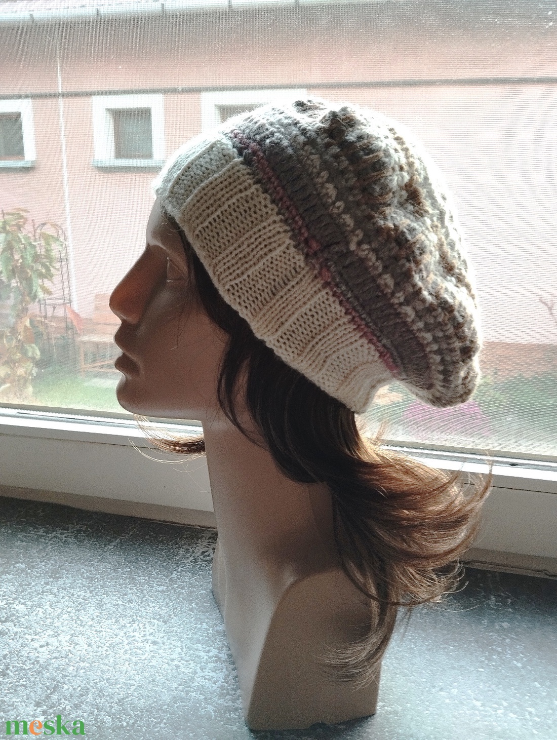 Latte laza női barett sapka horgolt boho slouchy puha gyapjúból - ruha & divat - sál, sapka, kendő - sapka - Meska.hu Latte laza női barett sapka horgolt boho slouchy puha gyapjúból - ruha & divat - sál, sapka, kendő - sapka - Meska.hu