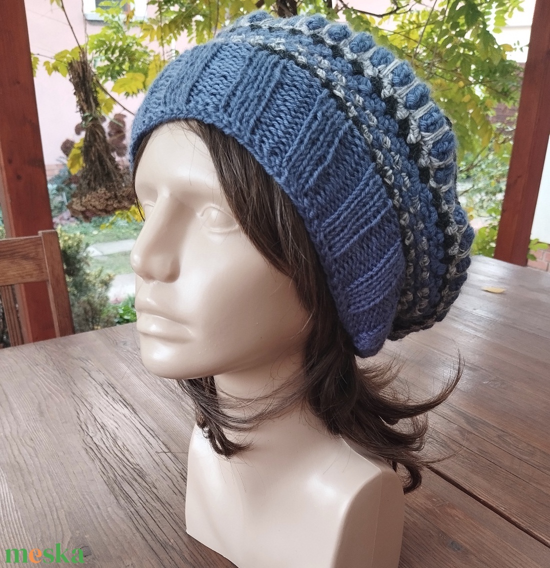 Barett horgolt kötött boho francia női sapka szürkés kék öko gyapjúból - ruha & divat - sál, sapka, kendő - sapka - Meska.hu