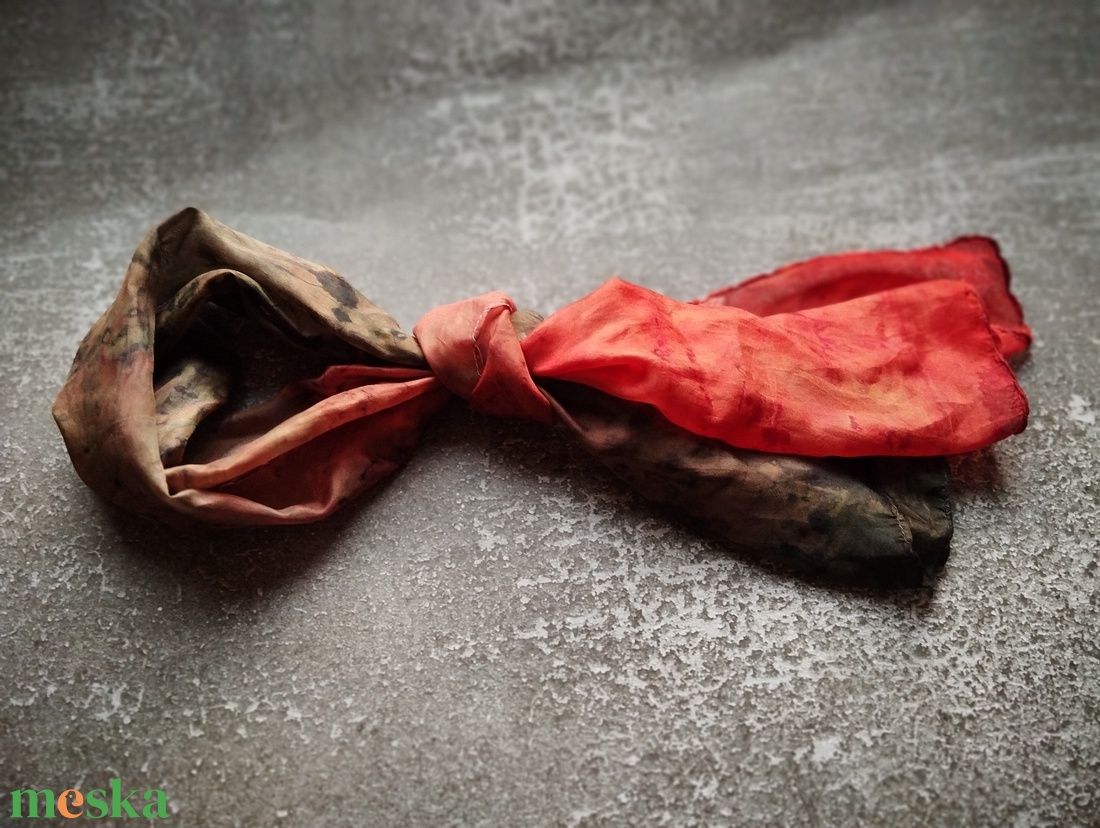 Csokoládé és mandarin hernyóselyem sál ombré színátmenetes - ruha & divat - sál, sapka, kendő - stóla - Meska.hu