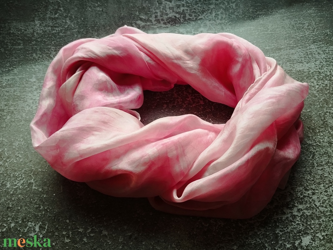 Pasztell rózsaszín hernyóselyem óriás sál stóla - ruha & divat - sál, sapka, kendő - sál - Meska.hu
