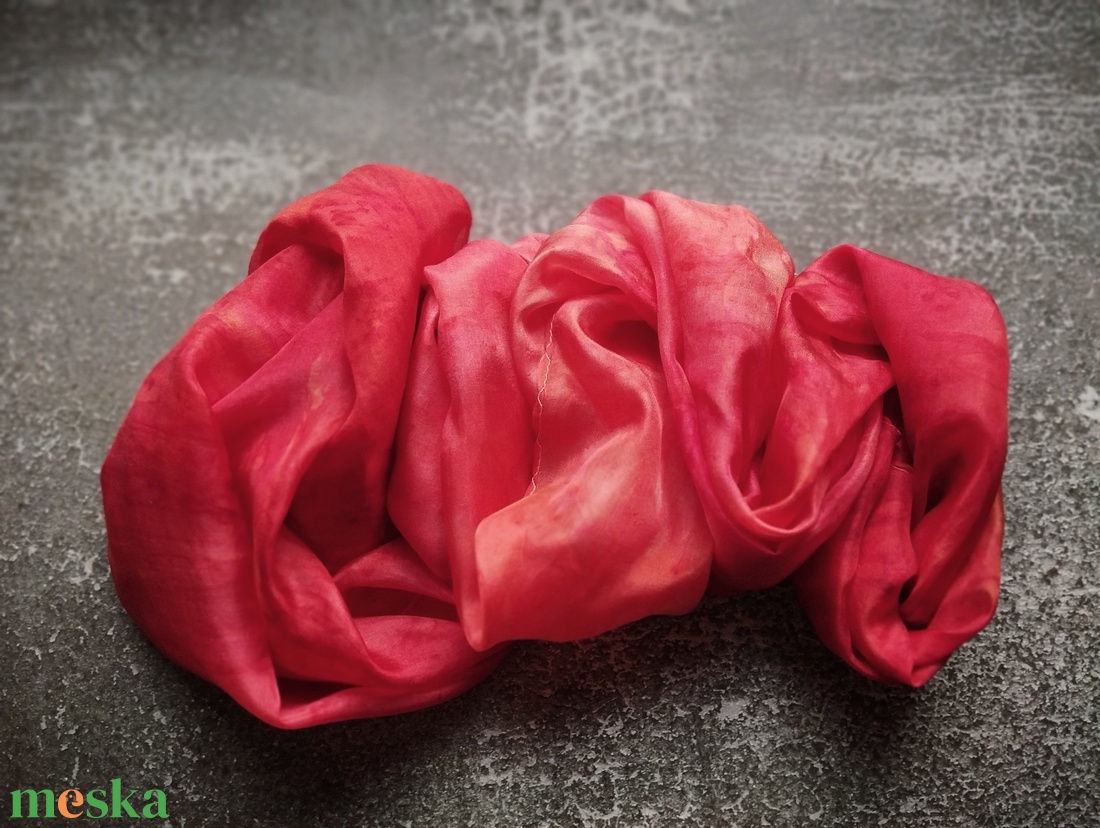 Korall hernyóselyem sál női stóla - ruha & divat - sál, sapka, kendő - sál - Meska.hu