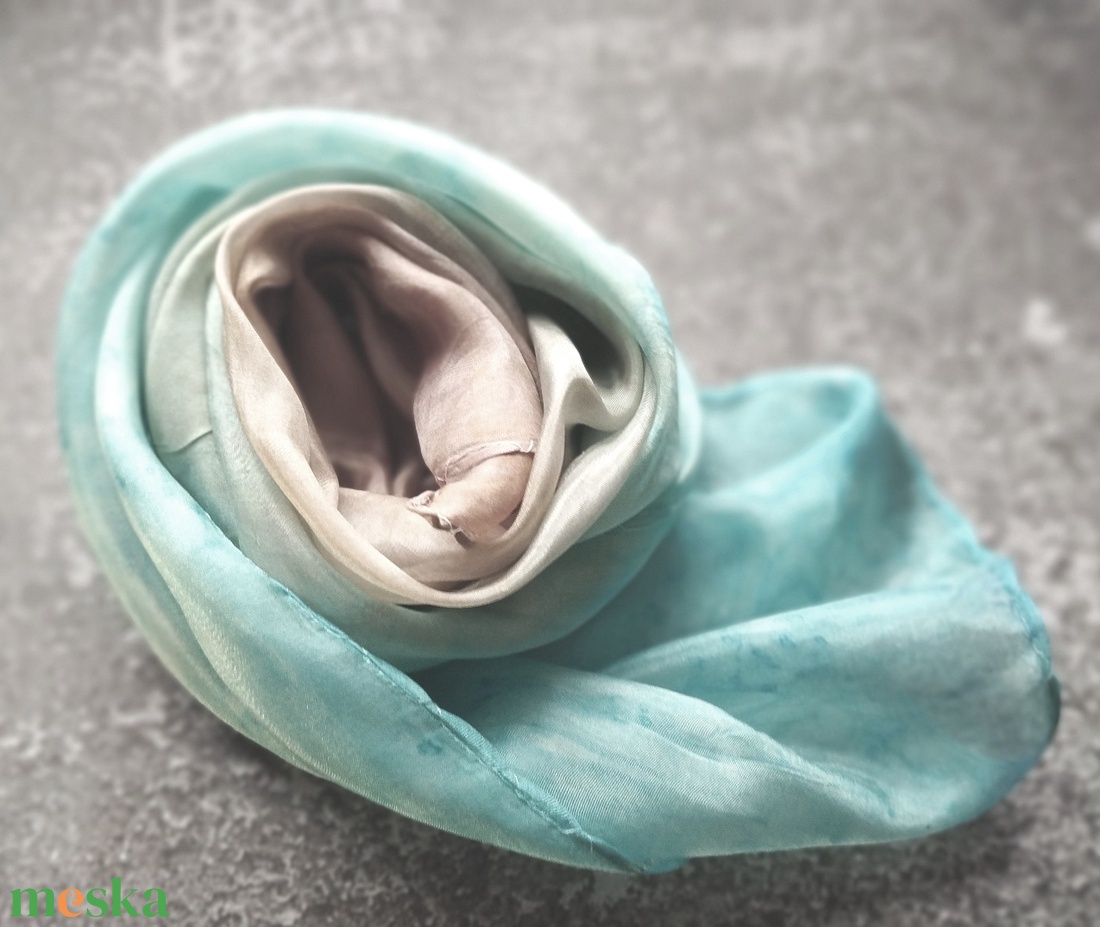 Halvány pasztell hernyóselyem sál - ruha & divat - sál, sapka, kendő - sál - Meska.hu