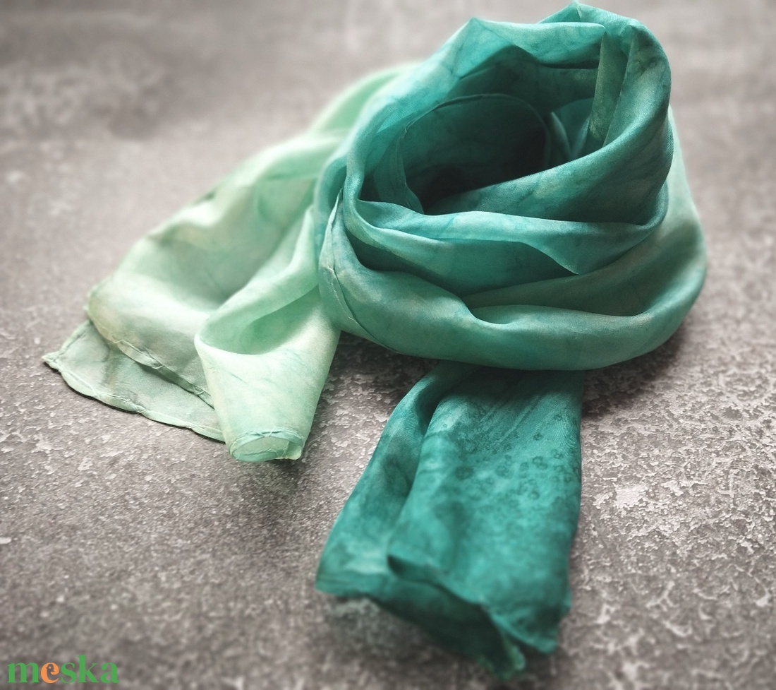 Türkiz zöld hernyóselyem sál - ruha & divat - sál, sapka, kendő - sál - Meska.hu