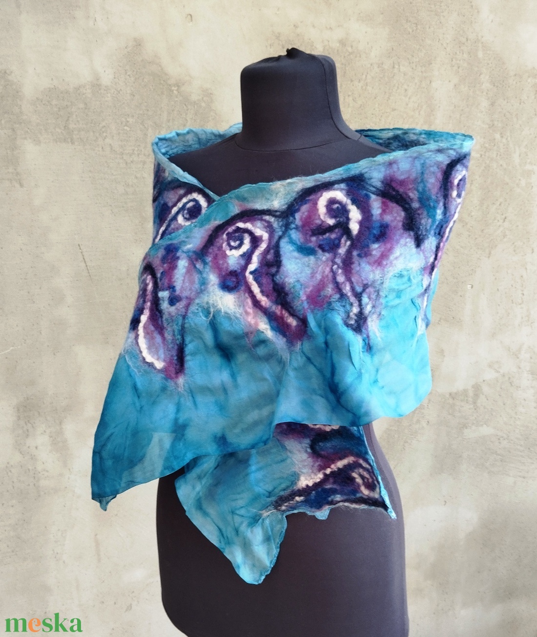 Kék lila csigavonalas selyem gyapjú nuno nemez sál - ruha & divat - sál, sapka, kendő - stóla - Meska.hu