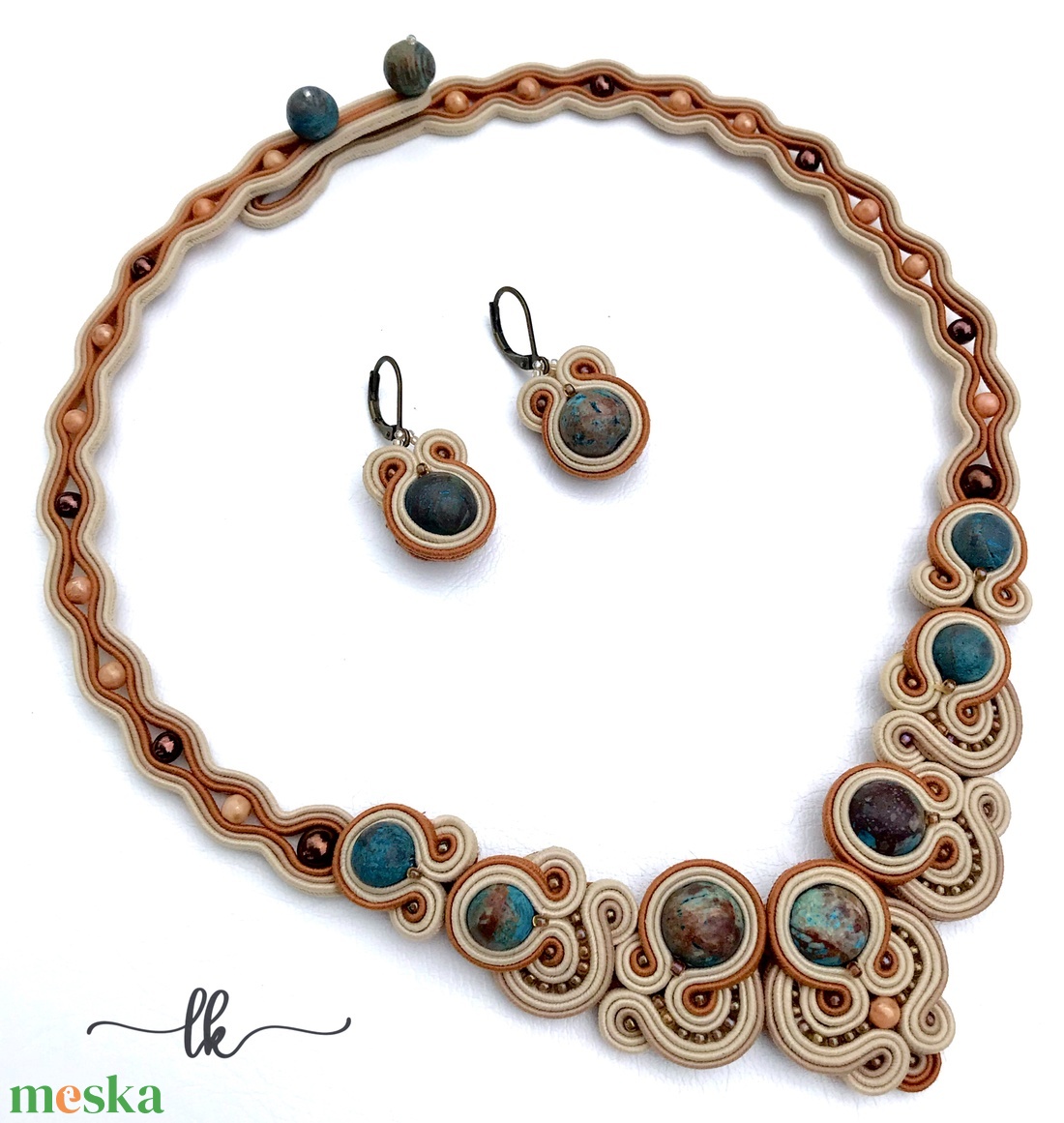 AMELIE sujtás szett jáspis ásványgyöngyökkel, sujtás nyakék, sujtás nyaklánc, sujtás fülbevaló, sujtásos ékszer - ékszer - ékszerszett - Meska.hu