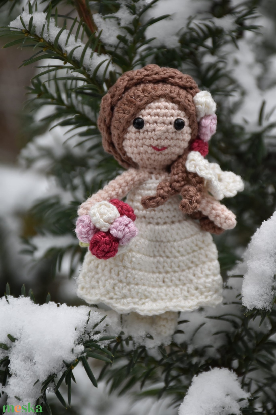 Horgolt menyasszonyi ruhás baba - játék & sport - baba & babaház - játékbaba, babakellék - Meska.hu