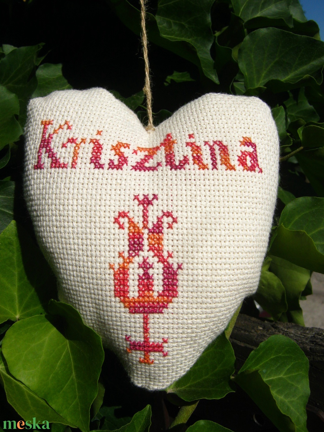 TRUE LOVE. Házassági kötelék. - otthon & életmód - dekoráció - fali és függő dekoráció - falra akasztható dekor - Meska.hu TRUE LOVE. Házassági kötelék. - otthon & életmód - dekoráció - fali és függő dekoráció - falra akasztható dekor - Meska.hu