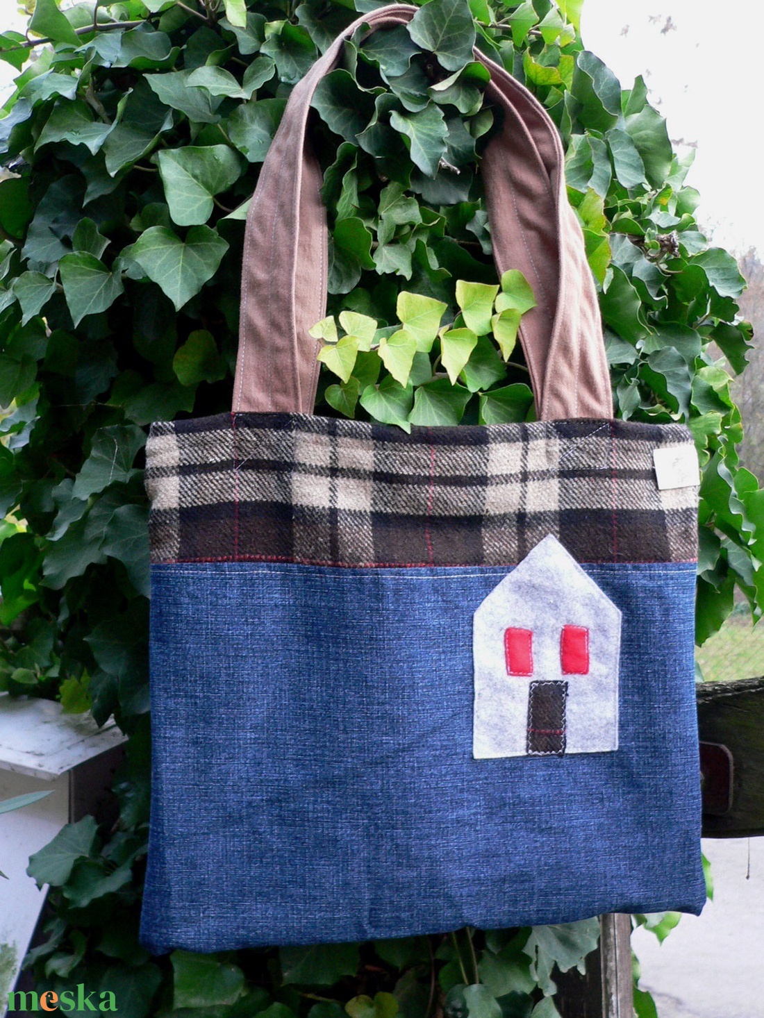 FUSION 43. ------ THE COTTAGE. Shopper. - táska & tok - bevásárlás & shopper táska - shopper, textiltáska, szatyor - Meska.hu FUSION 43. ------ THE COTTAGE. Shopper. - táska & tok - bevásárlás & shopper táska - shopper, textiltáska, szatyor - Meska.hu