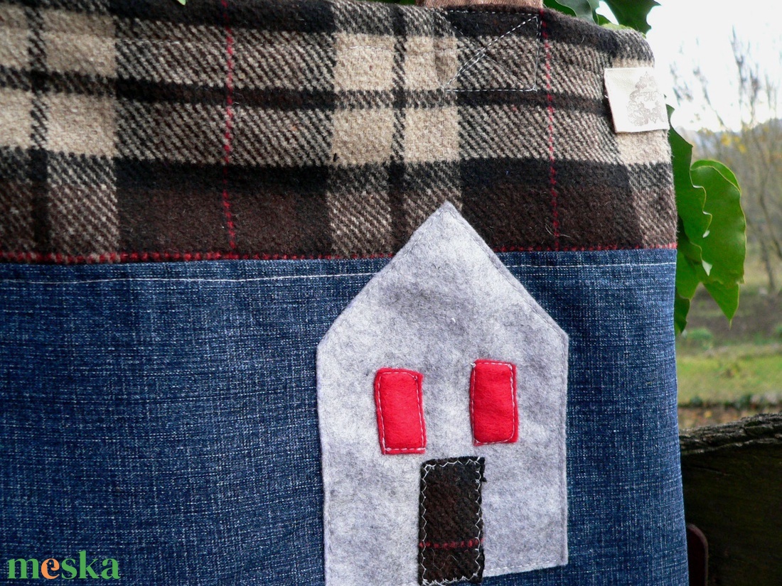 FUSION 43. ------ THE COTTAGE. Shopper. - táska & tok - bevásárlás & shopper táska - shopper, textiltáska, szatyor - Meska.hu FUSION 43. ------ THE COTTAGE. Shopper. - táska & tok - bevásárlás & shopper táska - shopper, textiltáska, szatyor - Meska.hu