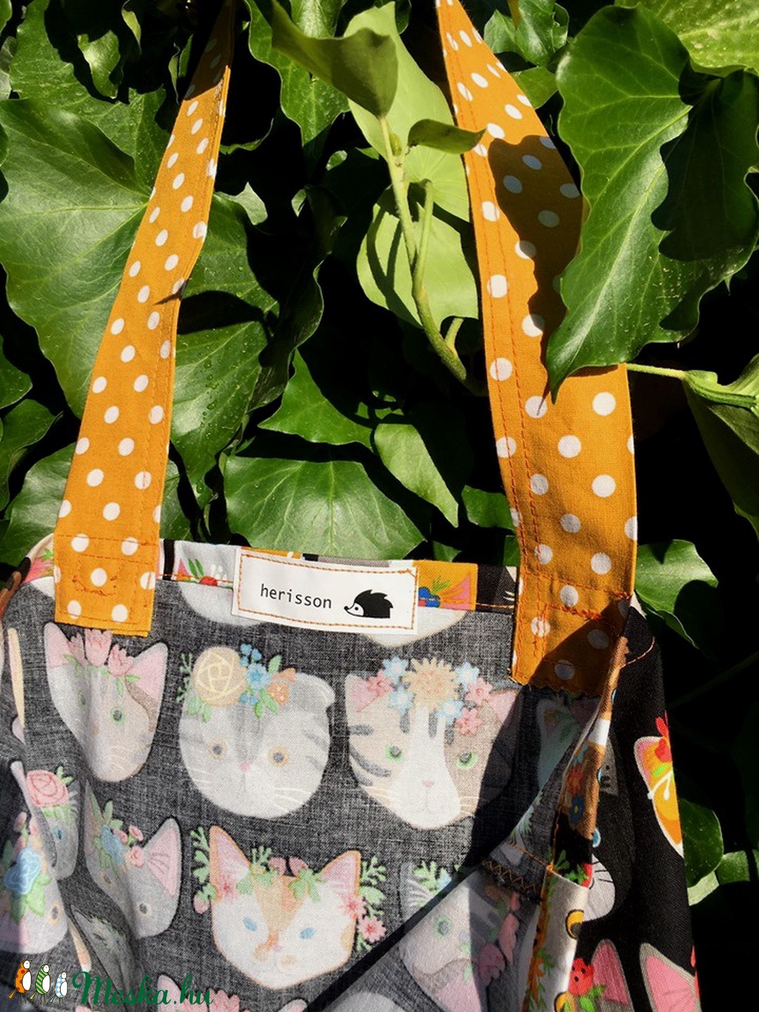 Whiskers, Tails, Cats. -----> Shopper macskaimádóknak :) - táska & tok - bevásárlás & shopper táska - shopper, textiltáska, szatyor - Meska.hu Whiskers, Tails, Cats. -----> Shopper macskaimádóknak :) - táska & tok - bevásárlás & shopper táska - shopper, textiltáska, szatyor - Meska.hu