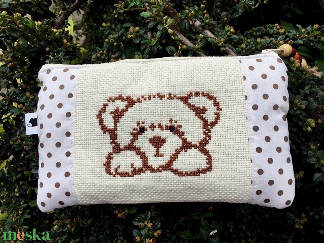 I LOVE TEDDY BEARS. Kedves mackós kozmetikai táska vagy tolltartó. - otthon & életmód - papír, írószer - tolltartó & ceruzatekercs - Meska.hu I LOVE TEDDY BEARS. Kedves mackós kozmetikai táska vagy tolltartó. - otthon & életmód - papír, írószer - tolltartó & ceruzatekercs - Meska.hu