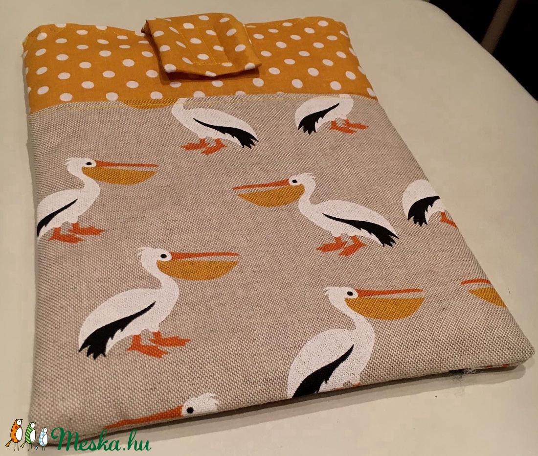 PELICANS. Kedves könyv védő tok/könyvszütyő/védőtok/könyvtasak/könyvölelő (akár e-booknak, tabletnek is :) - táska & tok - laptop & tablettartó - ebook & tablet tok - Meska.hu PELICANS. Kedves könyv védő tok/könyvszütyő/védőtok/könyvtasak/könyvölelő (akár e-booknak, tabletnek is :) - táska & tok - laptop & tablettartó - ebook & tablet tok - Meska.hu