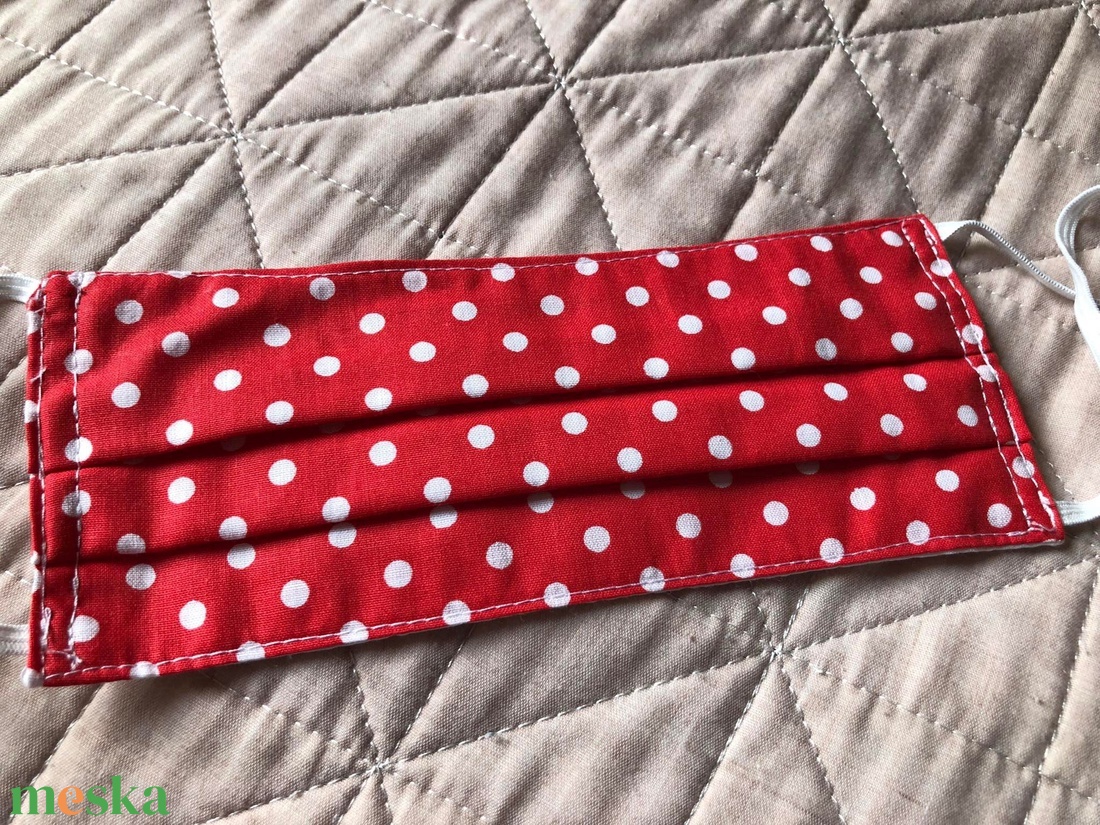 - - - - SALE / KÉSZLETKISÖPRÉS - - - I LOVE DOTS. Kétrétegű arcmaszk. - ruha & divat - maszk, arcmaszk - női - Meska.hu - - - - SALE / KÉSZLETKISÖPRÉS - - - I LOVE DOTS. Kétrétegű arcmaszk. - ruha & divat - maszk, arcmaszk - női - Meska.hu