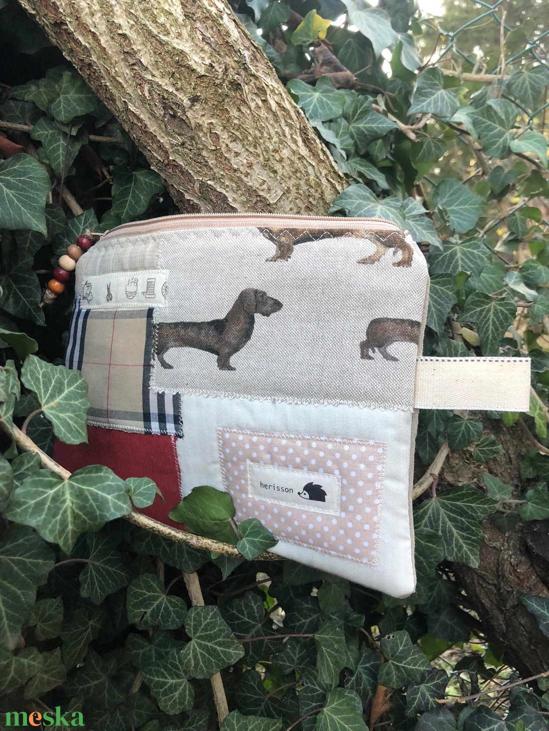 DASCHUND. Tacsis patchwork neszi. - táska & tok - neszesszer - Meska.hu DASCHUND. Tacsis patchwork neszi. - táska & tok - neszesszer - Meska.hu