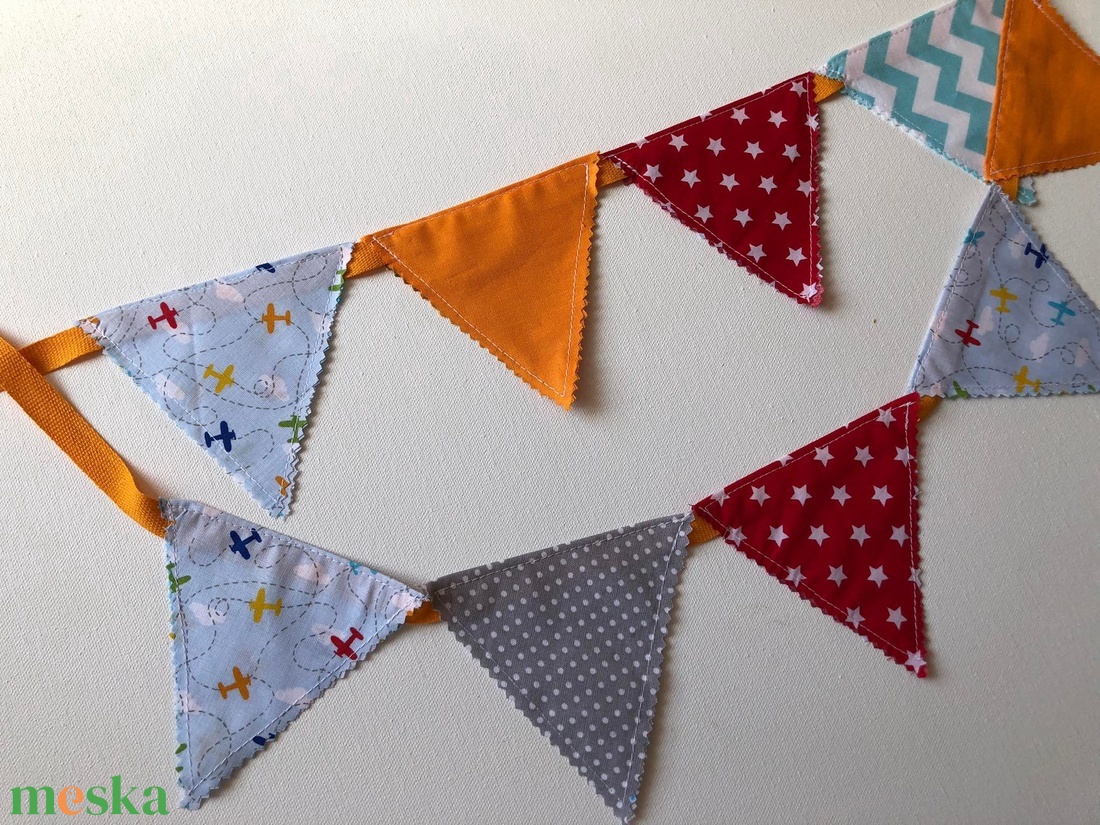 I LOVE COLOURS. Bunting. - otthon & életmód - dekoráció - fali és függő dekoráció - girland, zászlófűzér - Meska.hu I LOVE COLOURS. Bunting. - otthon & életmód - dekoráció - fali és függő dekoráció - girland, zászlófűzér - Meska.hu