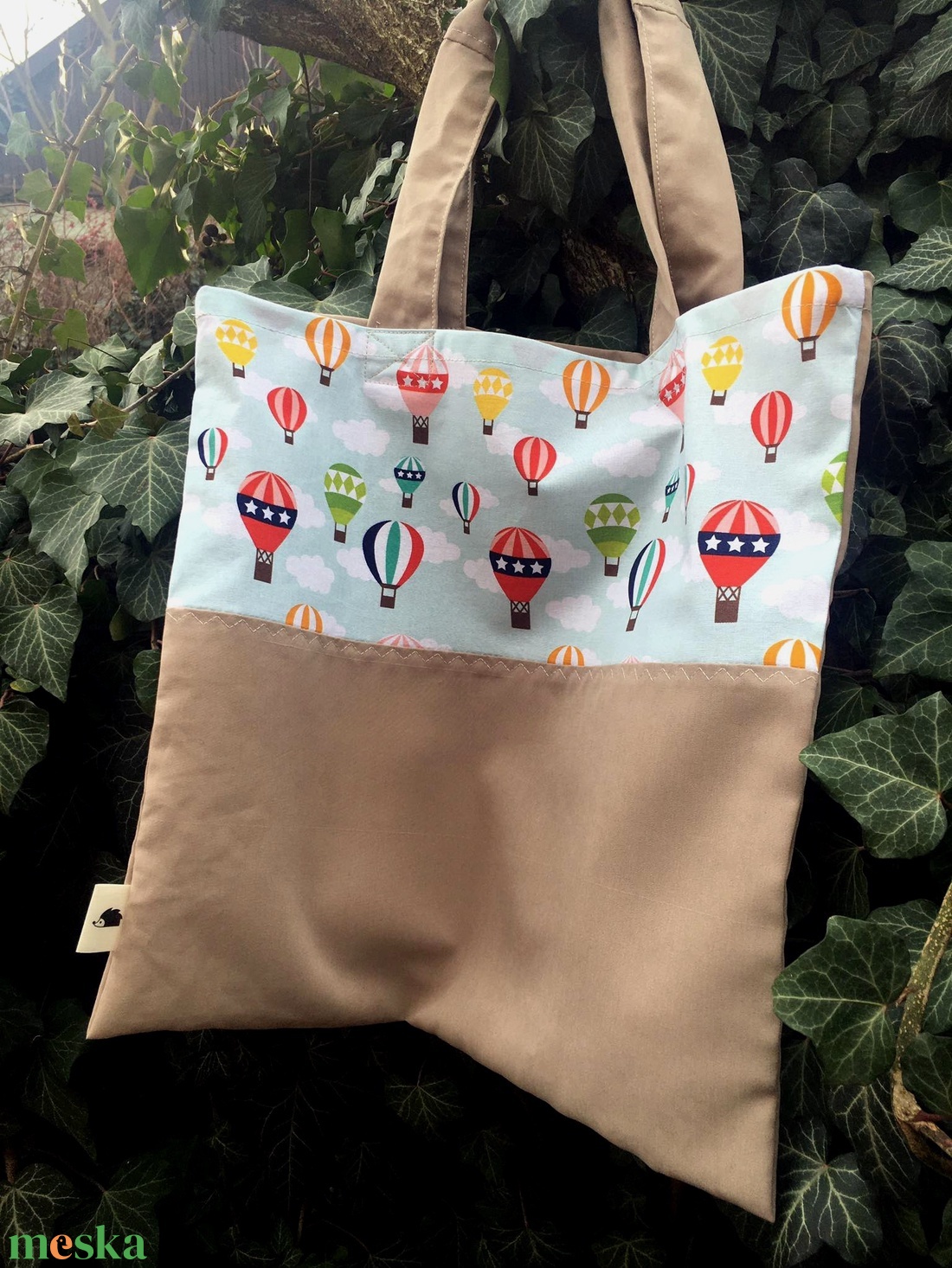 HOT AIR BALLOON. Shopper a repülés szerelmeseinek. - táska & tok - bevásárlás & shopper táska - shopper, textiltáska, szatyor - Meska.hu HOT AIR BALLOON. Shopper a repülés szerelmeseinek. - táska & tok - bevásárlás & shopper táska - shopper, textiltáska, szatyor - Meska.hu