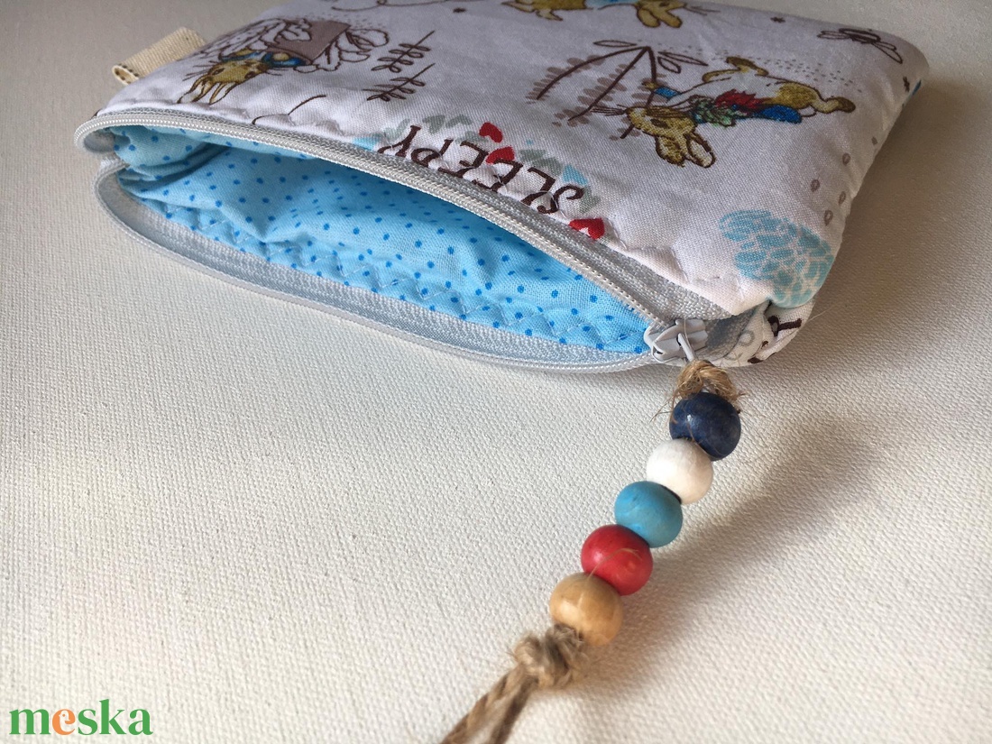 PETER RABBIT/Beatrix Potter meséje alapján. Sminkcucc-tartó. / Tolltartó. / Pénztárca. - táska & tok - neszesszer - Meska.hu