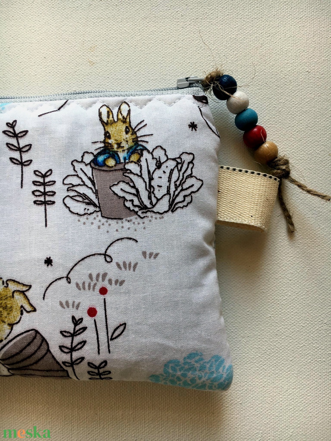 PETER RABBIT/Beatrix Potter meséje alapján. Sminkcucc-tartó. / Tolltartó. / Pénztárca. - táska & tok - neszesszer - Meska.hu