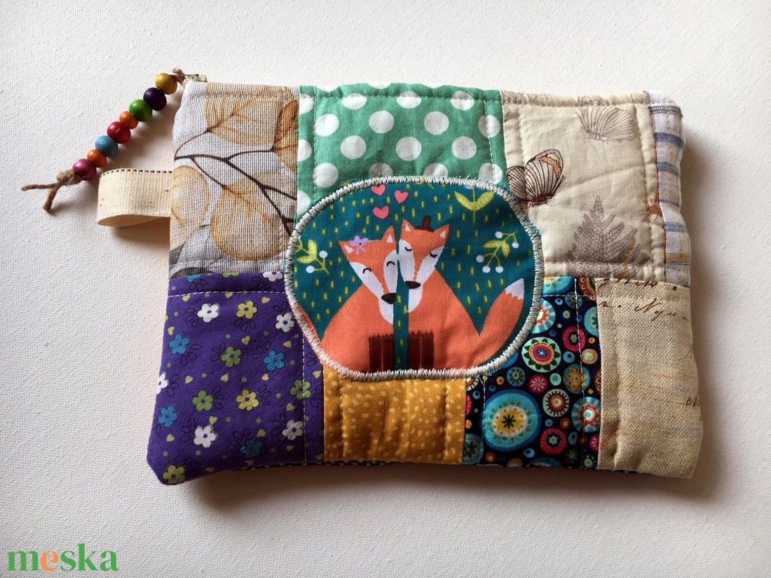 LES RENARDES. Patchwork sminkcucc-tartó/pipere rókapárral - táska & tok - neszesszer - Meska.hu LES RENARDES. Patchwork sminkcucc-tartó/pipere rókapárral - táska & tok - neszesszer - Meska.hu