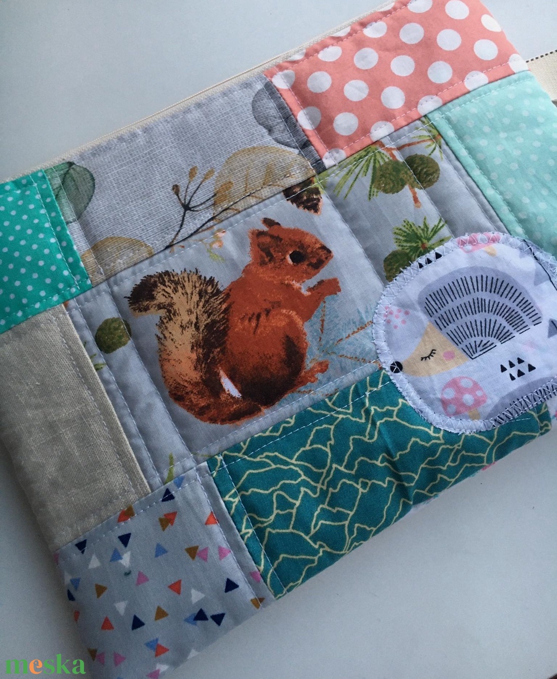  MIXED UP IN CORAL/TURQUISE. Patchwork mókusos-cicás-sünis tablet tartó/ XL pipere - táska & tok - ebook & tablet tok - Meska.hu