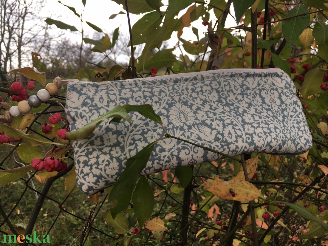 AUTHENTIC. Tolltartó. - táska & tok - neszesszer - Meska.hu