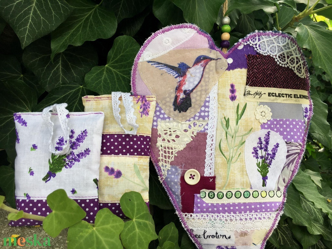 MY LAVANDER HEART. Szív alakú függődísz + 2 db levendulatasak - otthon & életmód - dekoráció - ajtó- és ablak dekoráció - ajtódísz & kopogtató - Meska.hu