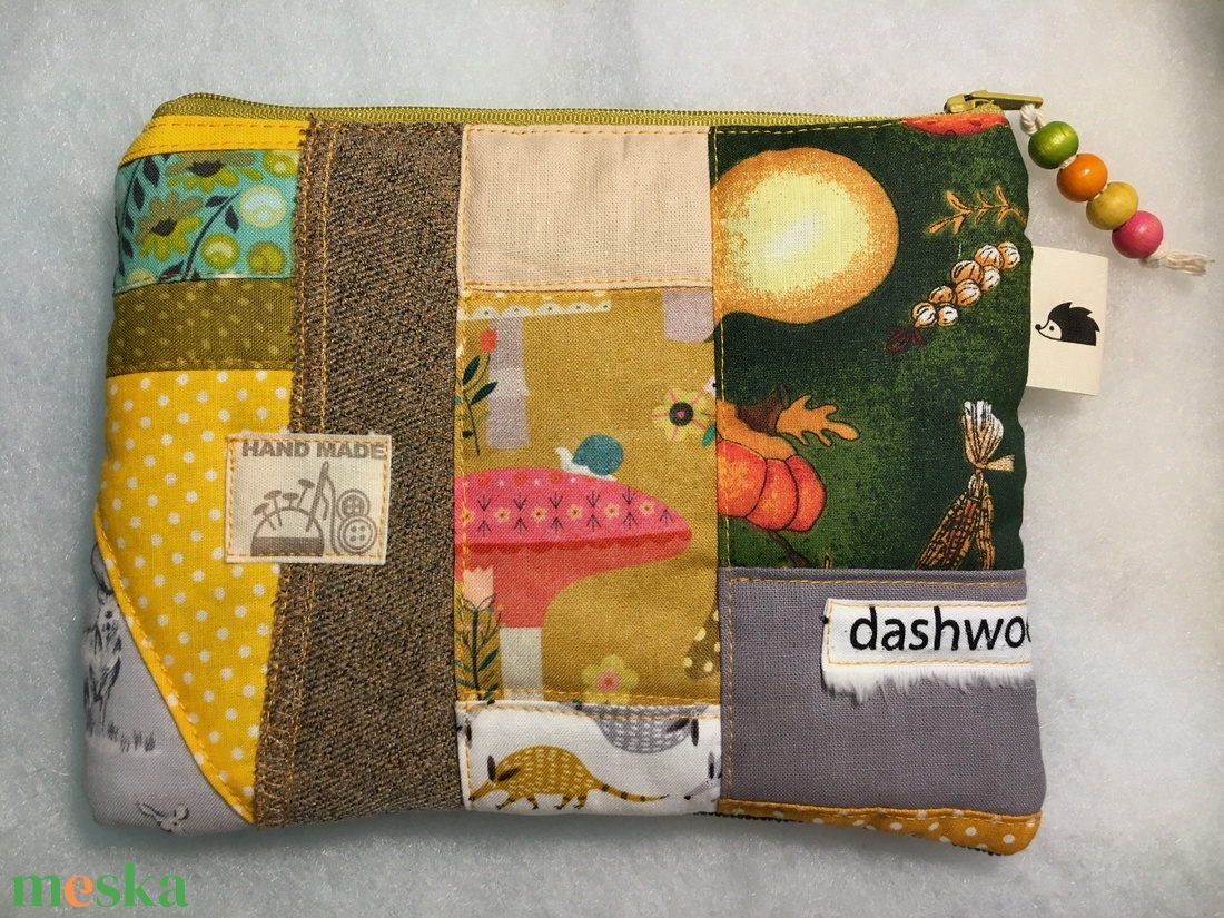 MIXED UP IN GREEN/YELLOW. No. 2. - - - Patchwork gombás-tökös-földimalacos sminkcucc-tartó/pipere - táska & tok - neszesszer - Meska.hu MIXED UP IN GREEN/YELLOW. No. 2. - - - Patchwork gombás-tökös-földimalacos sminkcucc-tartó/pipere - táska & tok - neszesszer - Meska.hu
