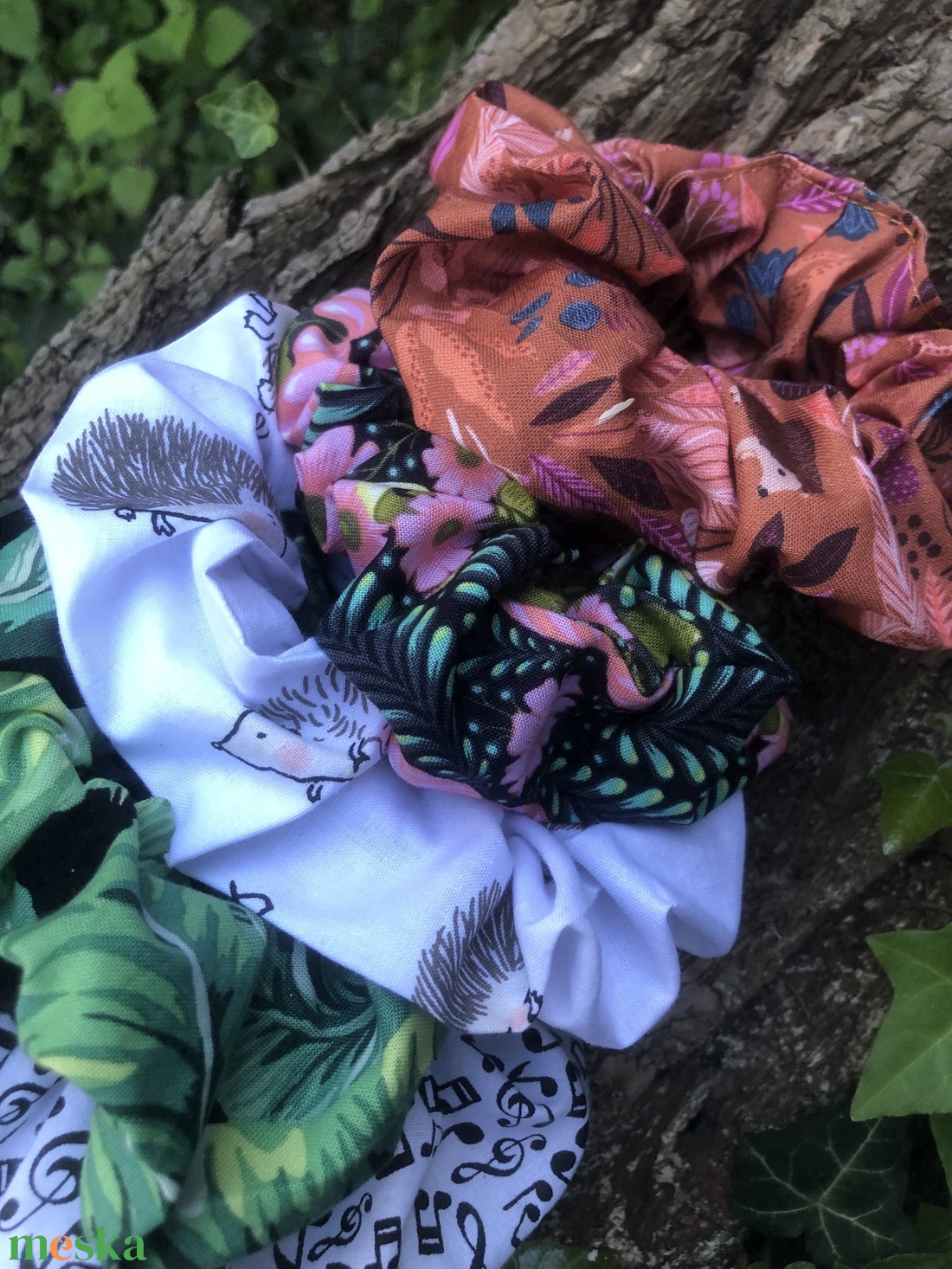 Z I T A. Scrunchie/hajgumi - ruha & divat - hajdísz & hajcsat - hajgumi - Meska.hu Z I T A. Scrunchie/hajgumi - ruha & divat - hajdísz & hajcsat - hajgumi - Meska.hu