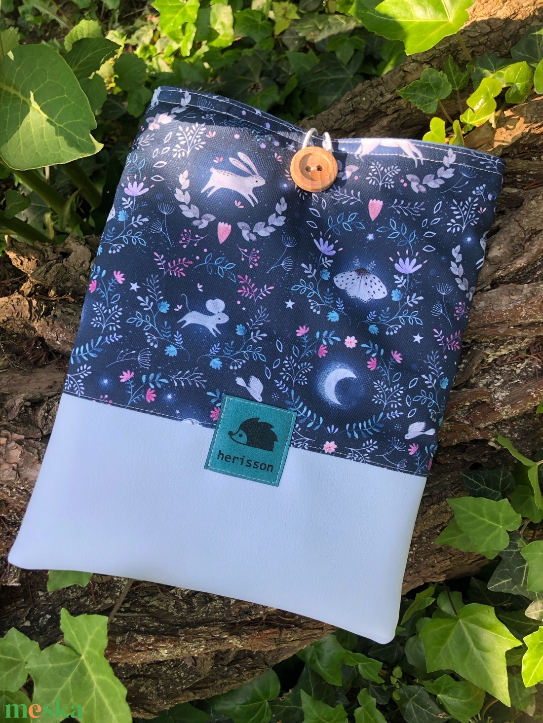 n i g h t f a l l. Könyvszütyő/könyvtasak/védőtok könyveknek, e-booknak, tabletnek - táska & tok - ebook & tablet tok - Meska.hu n i g h t f a l l. Könyvszütyő/könyvtasak/védőtok könyveknek, e-booknak, tabletnek - táska & tok - ebook & tablet tok - Meska.hu